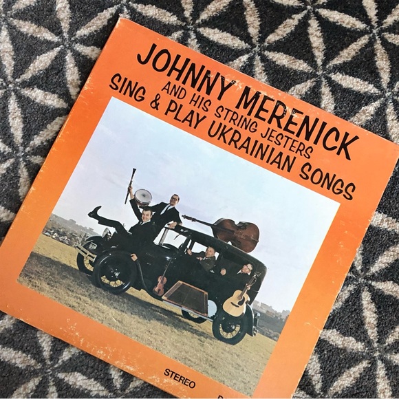 70's "Johnny Merenick and His String Jesters Sing & Play Ukrainian Songs" Record - Picture 11 of 11